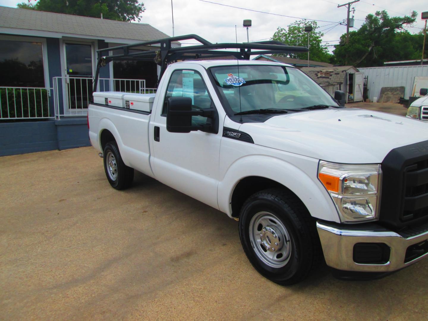 2014 WHITE Ford F-250 SD XL 2WD (1FTBF2A69EE) with an 6.2L V8 OHV 16V engine, 6-Speed Automatic transmission, located at 1815 NE 28th St., Fort Worth, TX, 76106, (817) 625-6251, 32.795582, -97.333069 - Photo#2