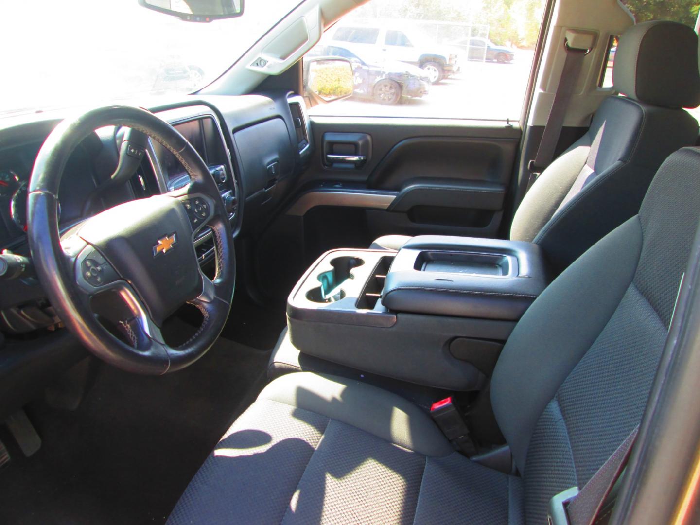 2015 BROWN Chevrolet Silverado 1500 LT Double Cab 4WD (1GCVKREC4FZ) with an 5.3L V8 OHV 16V engine, 6-Speed Automatic transmission, located at 1815 NE 28th St., Fort Worth, TX, 76106, (817) 625-6251, 32.795582, -97.333069 - Photo#13