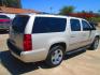 2007 GOLD Chevrolet Suburban LS 1500 2WD (1GNFC16047R) with an 5.3L V8 OHV 16V FFV engine, 4-Speed Automatic Overdrive transmission, located at 1815 NE 28th St., Fort Worth, TX, 76106, (817) 625-6251, 32.795582, -97.333069 - Photo#4