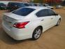 2015 WHITE Nissan Altima 2.5 S (1N4AL3AP4FN) with an 2.5L L4 DOHC 16V engine, Continuously Variable Transmission transmission, located at 1815 NE 28th St., Fort Worth, TX, 76106, (817) 625-6251, 32.795582, -97.333069 - Photo#4