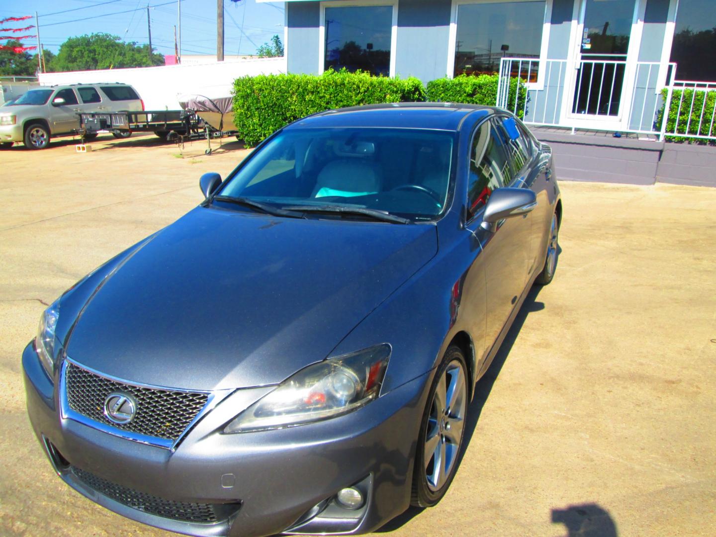 2013 GRAY Lexus IS 250 RWD Manual (JTHBF5C27D5) with an 2.5L V6 24V DOHC engine, 6-Speed Manual transmission, located at 1815 NE 28th St., Fort Worth, TX, 76106, (817) 625-6251, 32.795582, -97.333069 - Photo#0