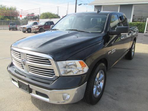 2016 RAM 1500 SLT Crew Cab SWB 2WD