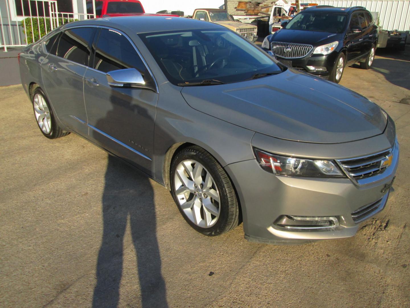 2019 BROWN Chevrolet Impala Premier (1G1105S38KU) with an 3.6L V6 DOHC 24V engine, 6A transmission, located at 1815 NE 28th St., Fort Worth, TX, 76106, (817) 625-6251, 32.795582, -97.333069 - Photo#4