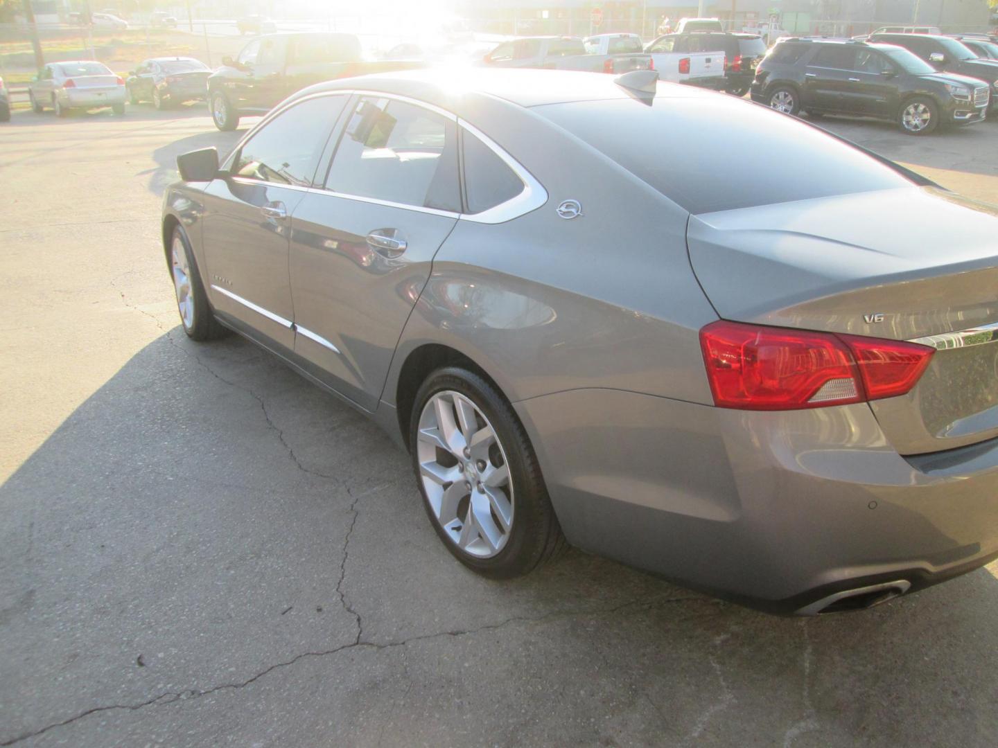 2019 BROWN Chevrolet Impala Premier (1G1105S38KU) with an 3.6L V6 DOHC 24V engine, 6A transmission, located at 1815 NE 28th St., Fort Worth, TX, 76106, (817) 625-6251, 32.795582, -97.333069 - Photo#8