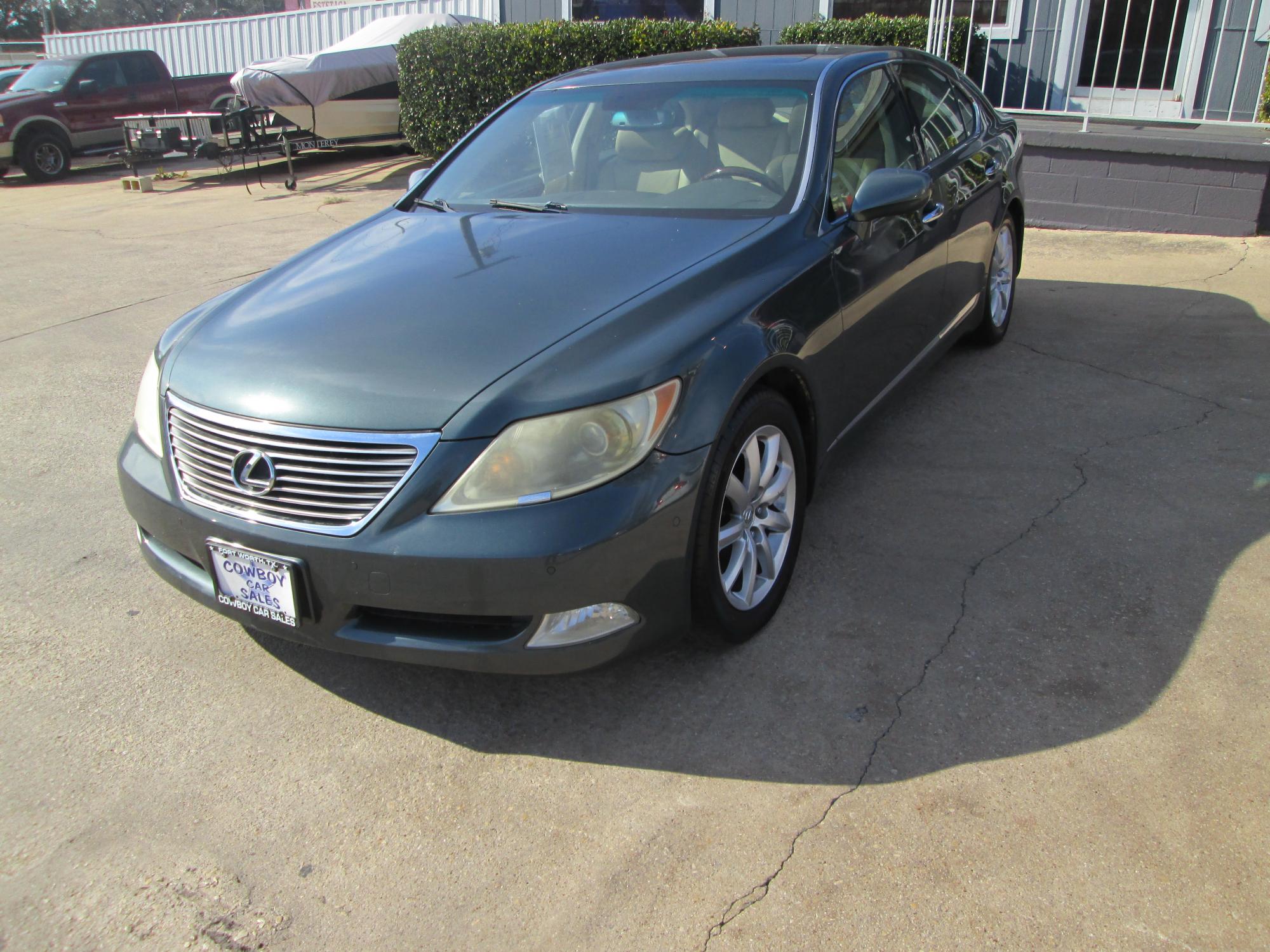 photo of 2007 Lexus LS 460 Luxury Sedan