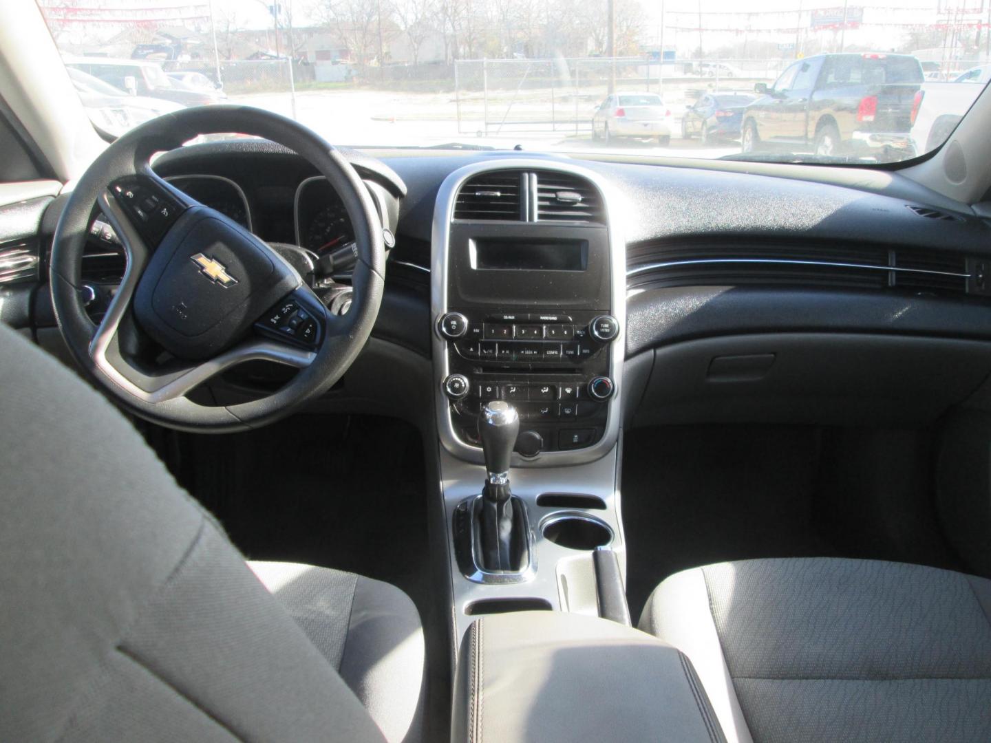 2014 BLACK Chevrolet Malibu LS (1G11B5SLXEF) with an 2.5L L4 DOHC 16V engine, 6-Speed Automatic transmission, located at 1815 NE 28th St., Fort Worth, TX, 76106, (817) 625-6251, 32.795582, -97.333069 - Photo#8