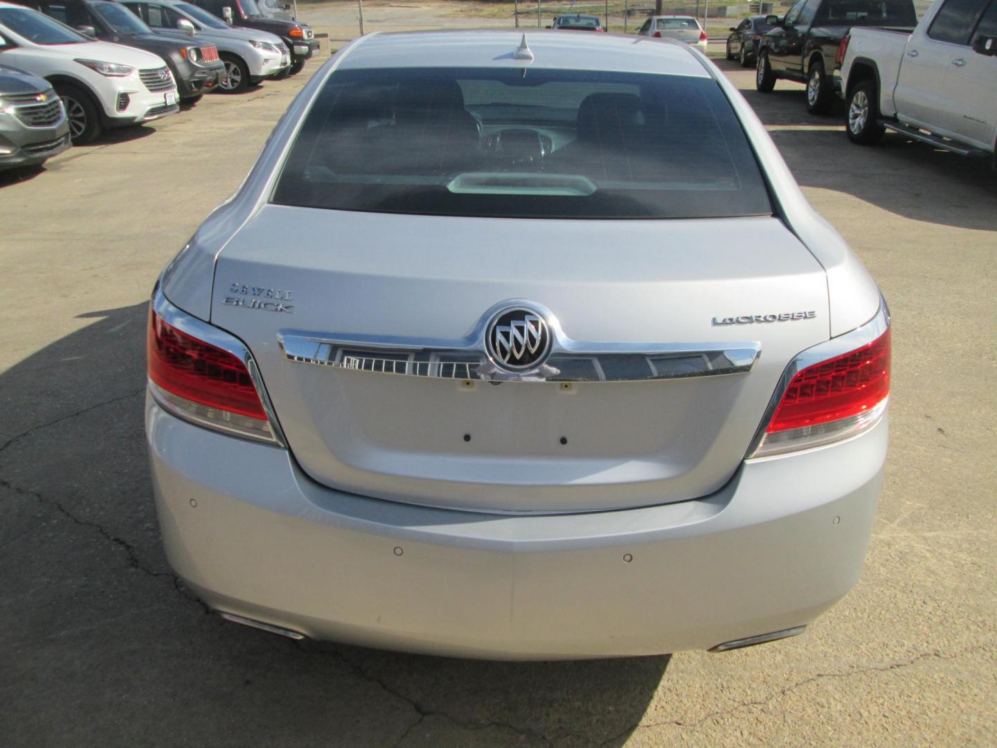 2013 SILVER Buick LaCrosse Premium Package 2, w/Leather (1G4GF5G38DF) with an 3.6L V6 DOHC 24V engine, 6-Speed Automatic transmission, located at 1815 NE 28th St., Fort Worth, TX, 76106, (817) 625-6251, 32.795582, -97.333069 - Photo#4