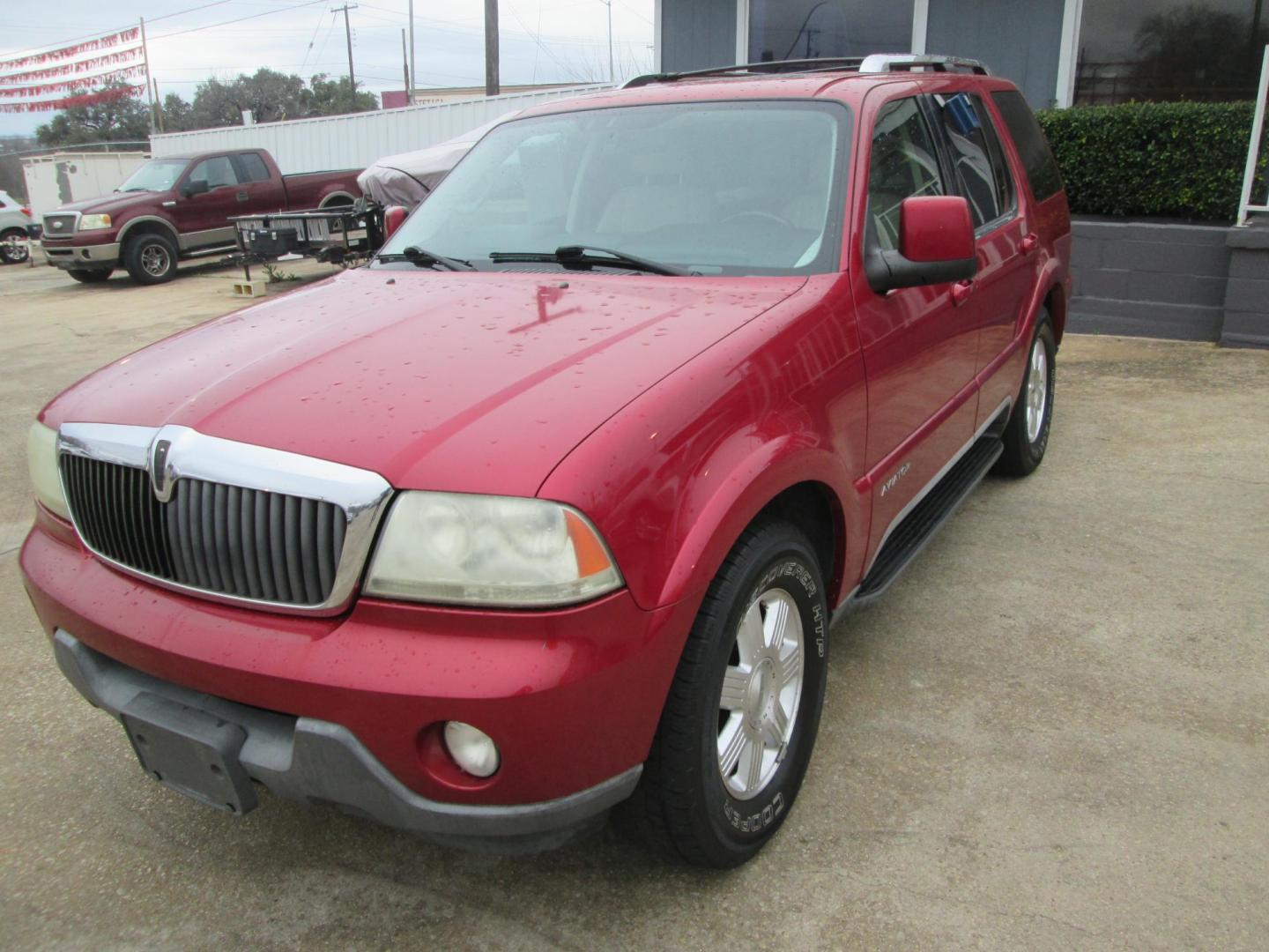 2003 RED Lincoln Aviator Luxury 2WD (5LMEU68H23Z) with an 4.6L V8 DOHC 32V engine, 5-Speed Automatic Overdrive transmission, located at 1815 NE 28th St., Fort Worth, TX, 76106, (817) 625-6251, 32.795582, -97.333069 - Photo#0