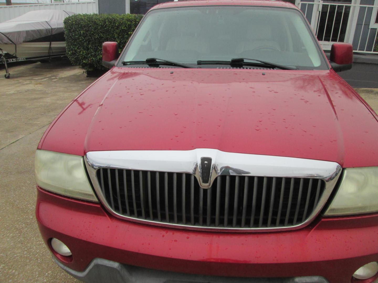 2003 RED Lincoln Aviator Luxury 2WD (5LMEU68H23Z) with an 4.6L V8 DOHC 32V engine, 5-Speed Automatic Overdrive transmission, located at 1815 NE 28th St., Fort Worth, TX, 76106, (817) 625-6251, 32.795582, -97.333069 - Photo#1